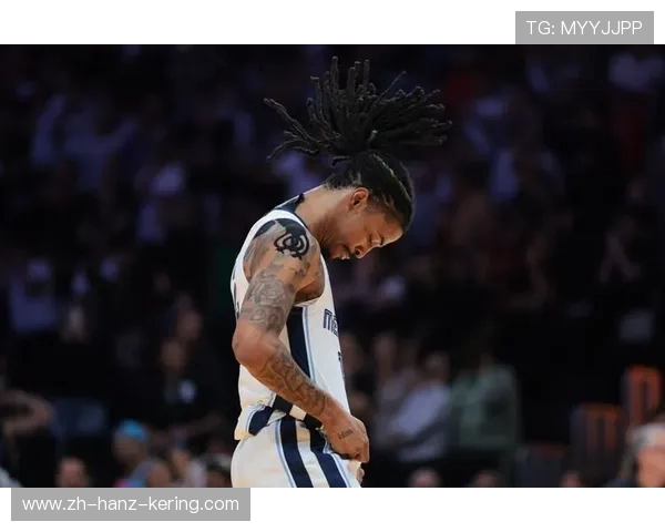 勇士主场迎战灰熊展现强大实力争夺胜利荣耀